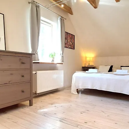 Dom Tole シクラルスカ・ポレンバ