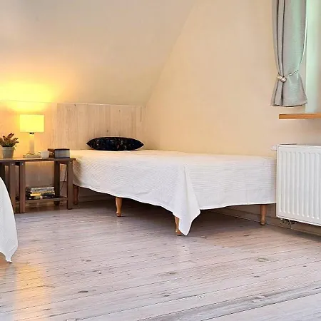 Dom Tole シャレー シクラルスカ・ポレンバ