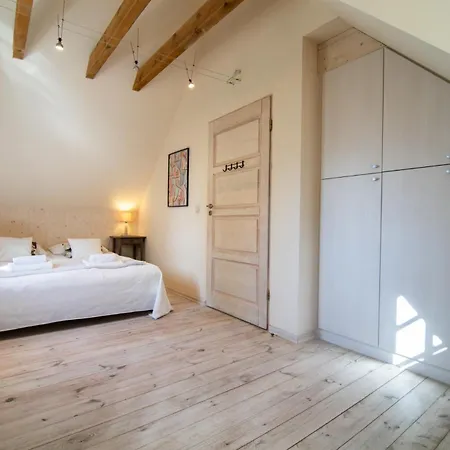 Chalet Dom Tole
